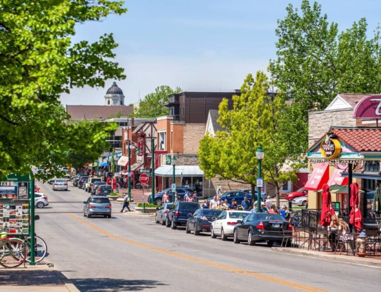 unique small towns to visit in the Midwest USA