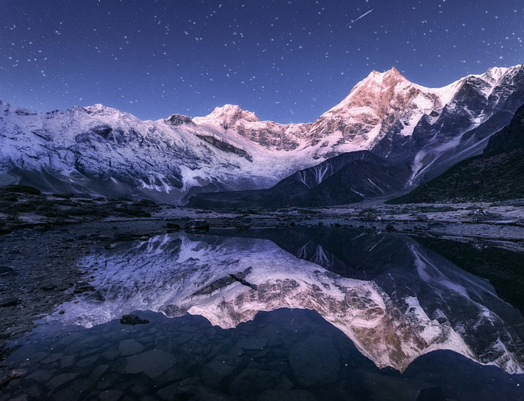 top mountain trekking routes in Nepal