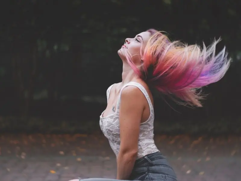 how to maintain colored hair without damage