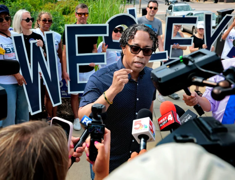 Election news graphic showing Rep. Wesley Bell projected as the primary winner in Missouri.